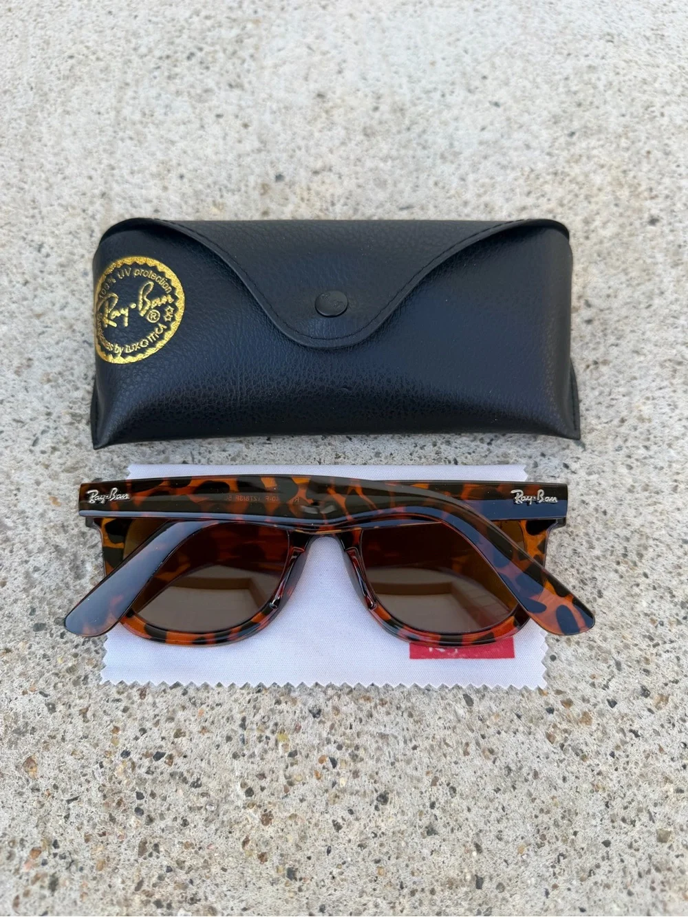 RayBan Wayfarer Sunglasses RB2140 Tortoise Frame G-15 Lens
